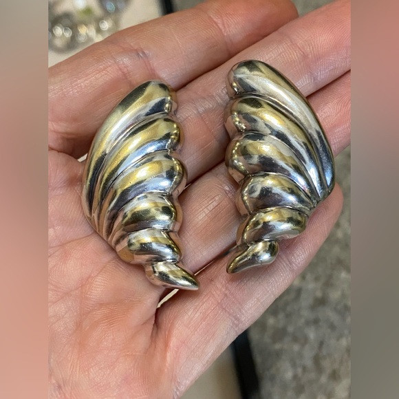 Vintage Taxco Sterling Silver Swirl Clip On Earrings - Picture 10 of 11